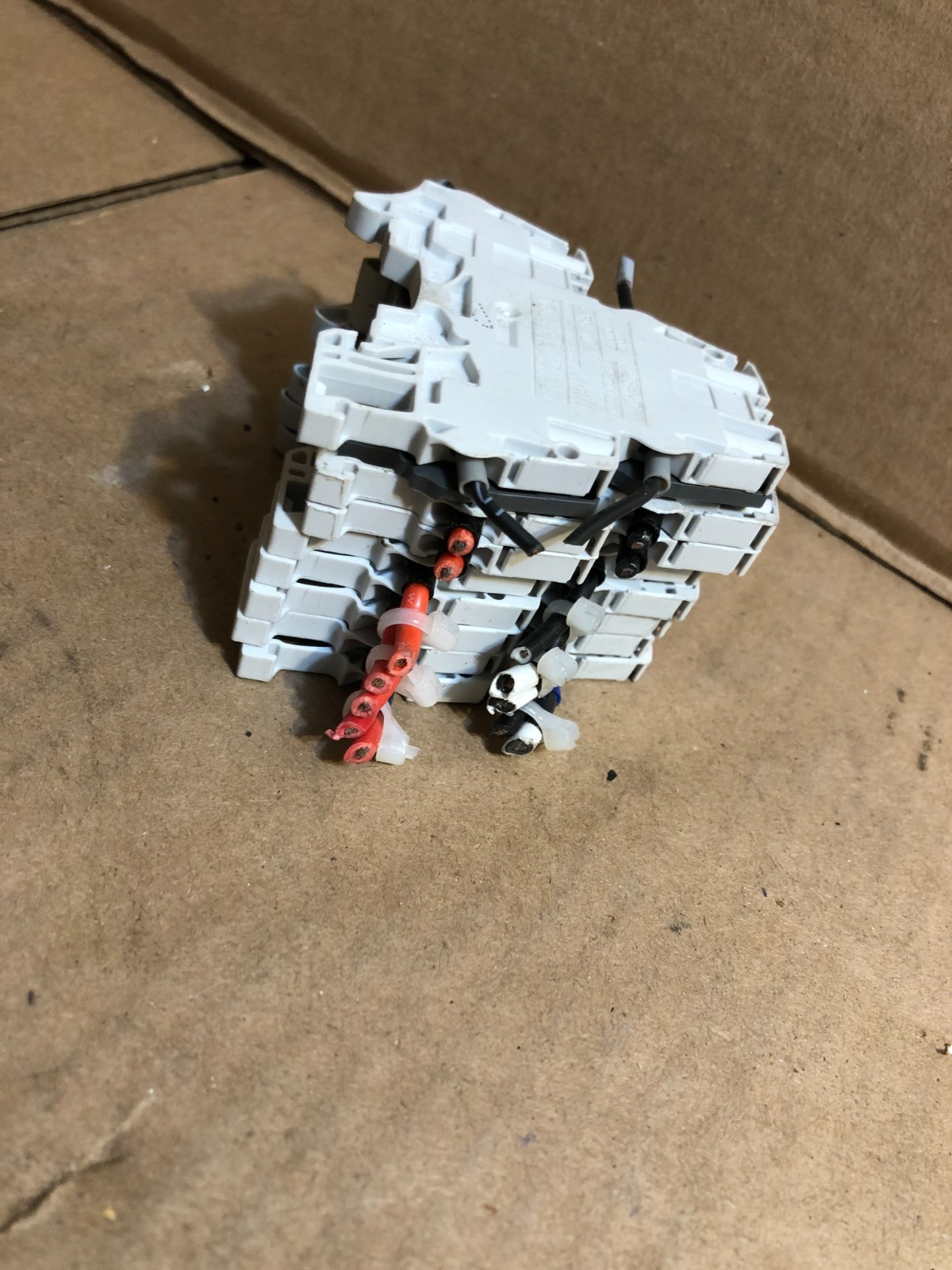 ABB Entrelec Modular Terminal Block ZS4-D (Pack of 8)