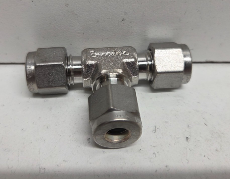 NEW NO BOX! SWAGELOK 1/4″ TUBE OD UNION TEE SS-400-3