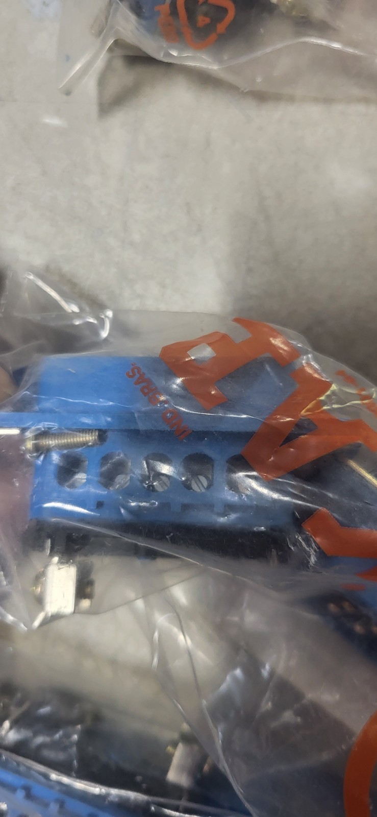 PB10M (Kap Components) Male, Insert