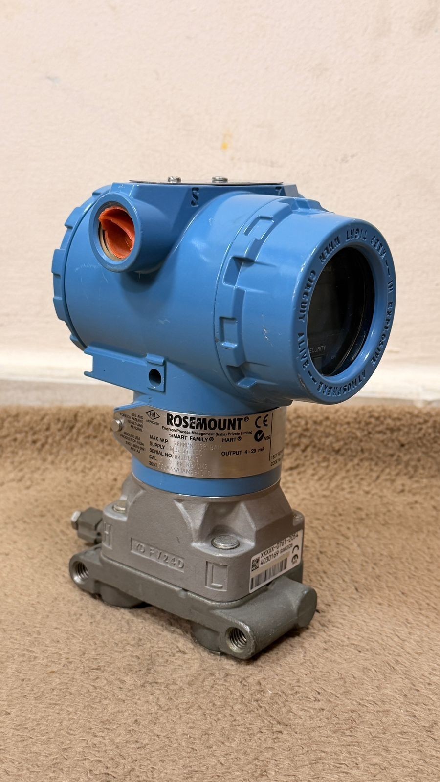 Rosemount / Pressure Transmitter / 3051CG5A44A1AM5B4DFQ4 / W.P. 2000PSI-138BAR