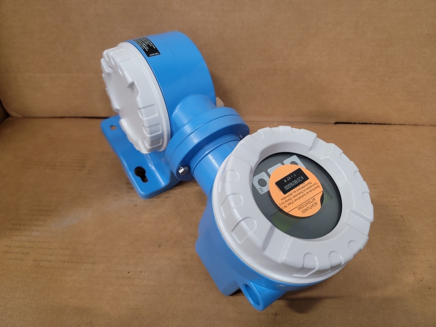 SURPLUS NEW ENDRESS+HAUSER 72FRF 72FRF-SL1DA5NFB4AW Vortex Flowmeter, E+H