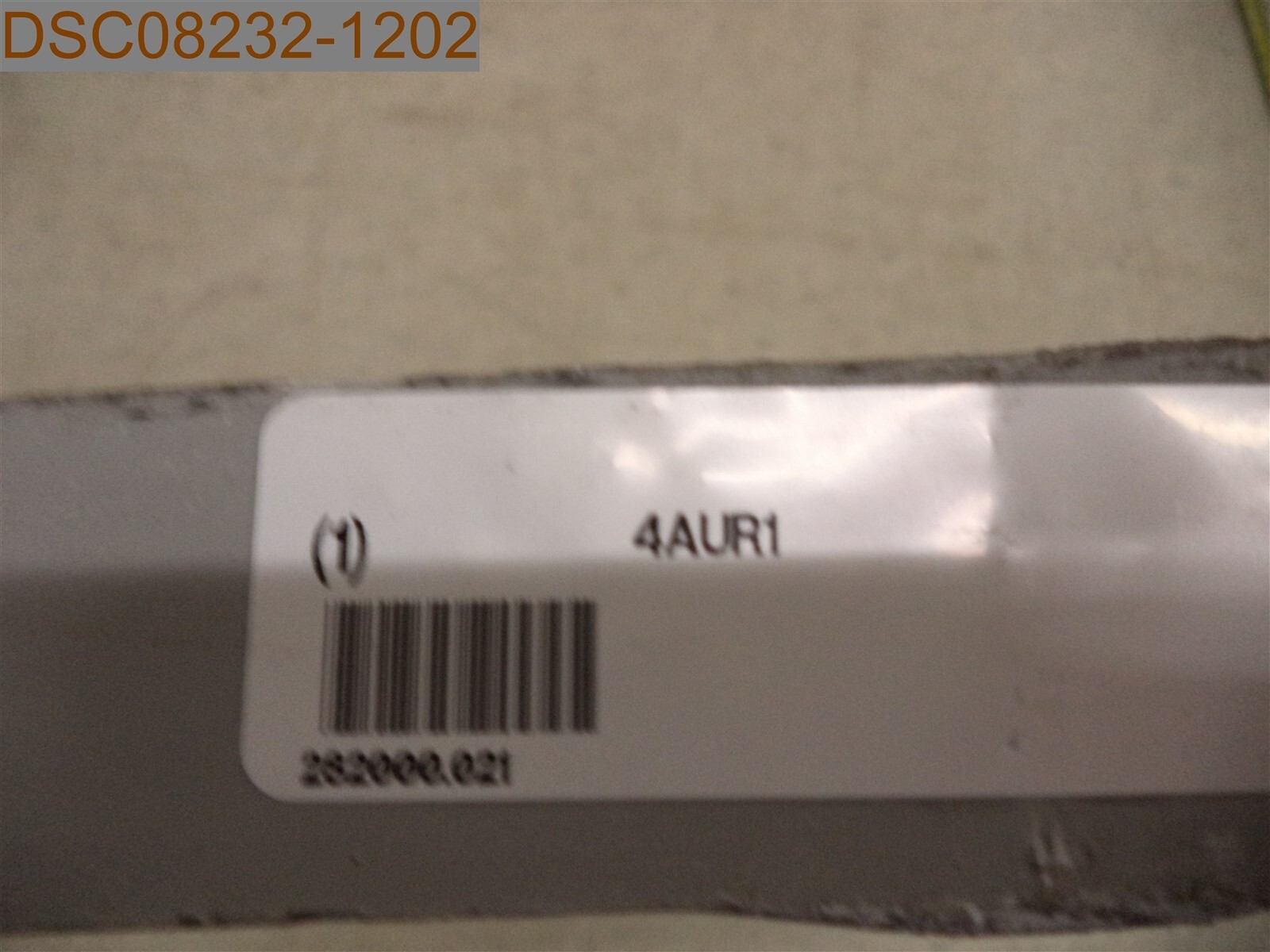 Light Gray Moltruded Grating, Corvex Resin Type, 1.5x3x3, 282000.021, 4AUR1
