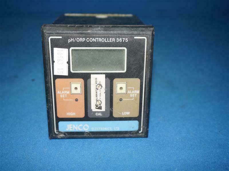 Jenco 3676 Digital pH/ORP Transmitter Controller w/ Scratches Made in China