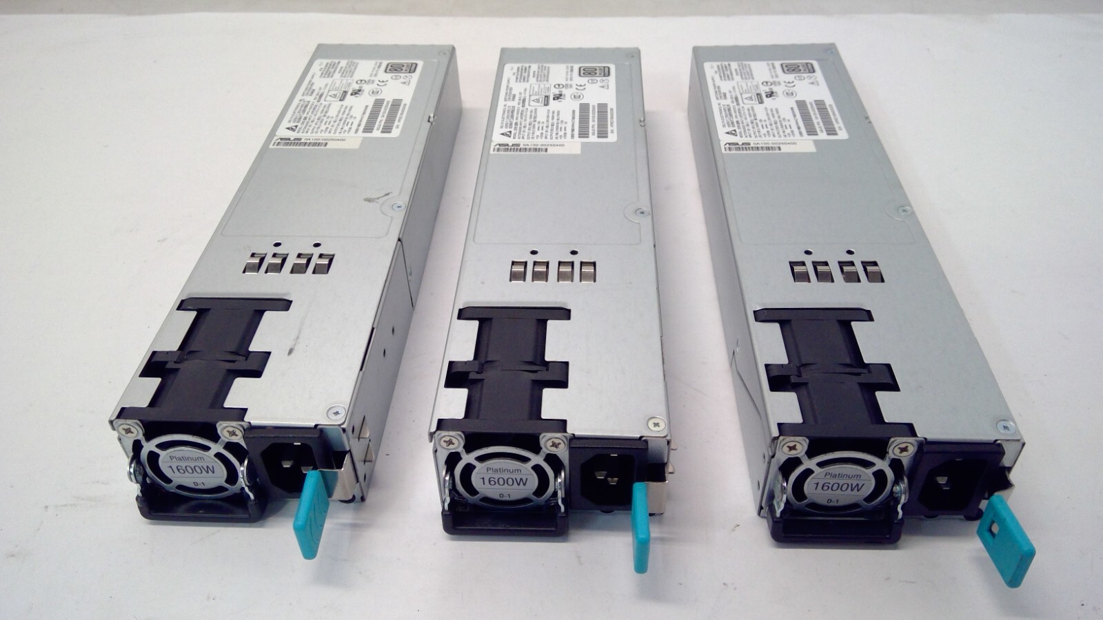 LOT OF 3 DELTA ELECTRONICS DPS-1600CB 1600W Switching Power Supply No Power Cord