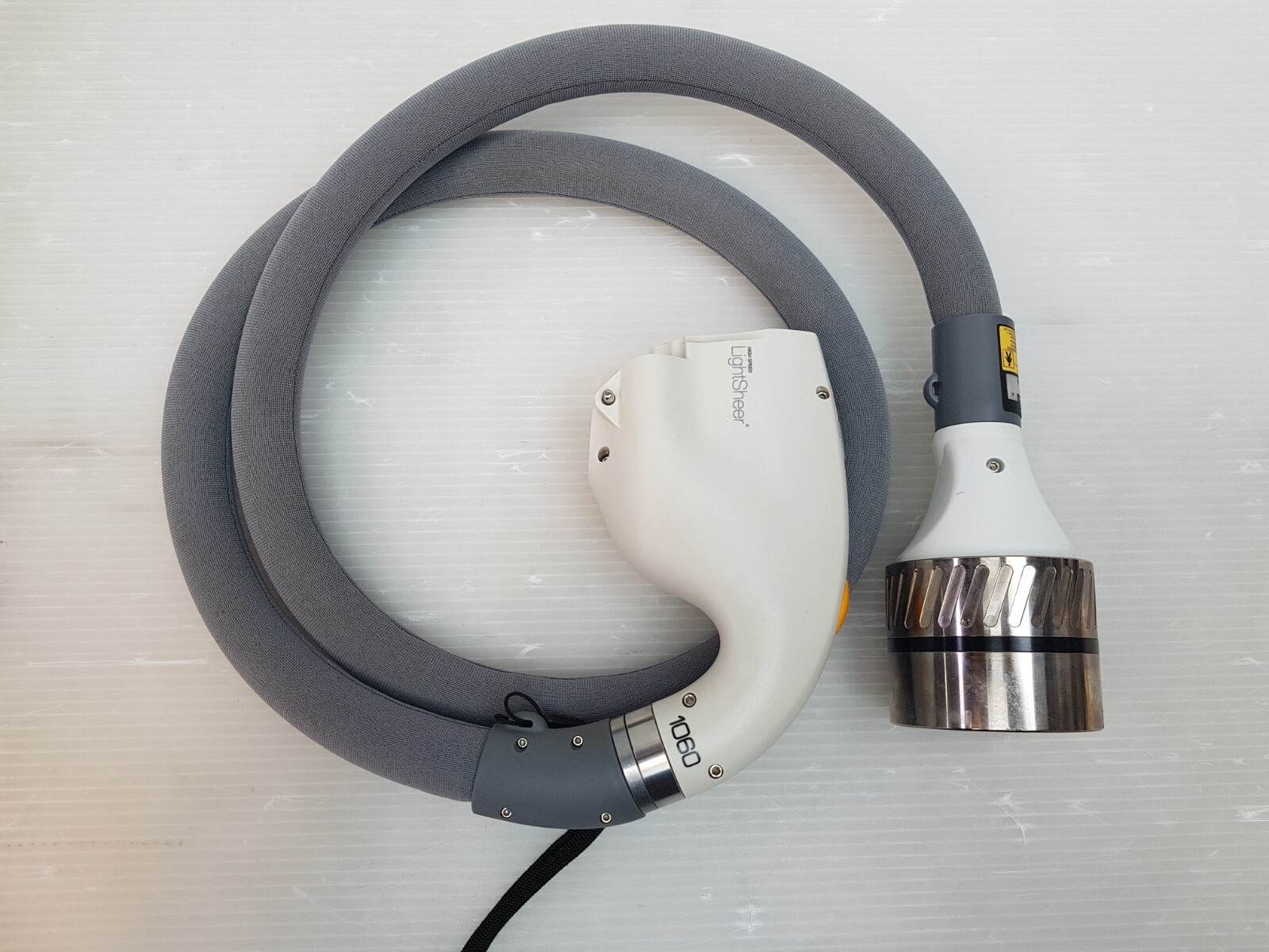 Lumenis LightSheer 1060nm SA-10030710 REV: A HANDPIECE, X2 CHILLTIP 9X9 & 9X27