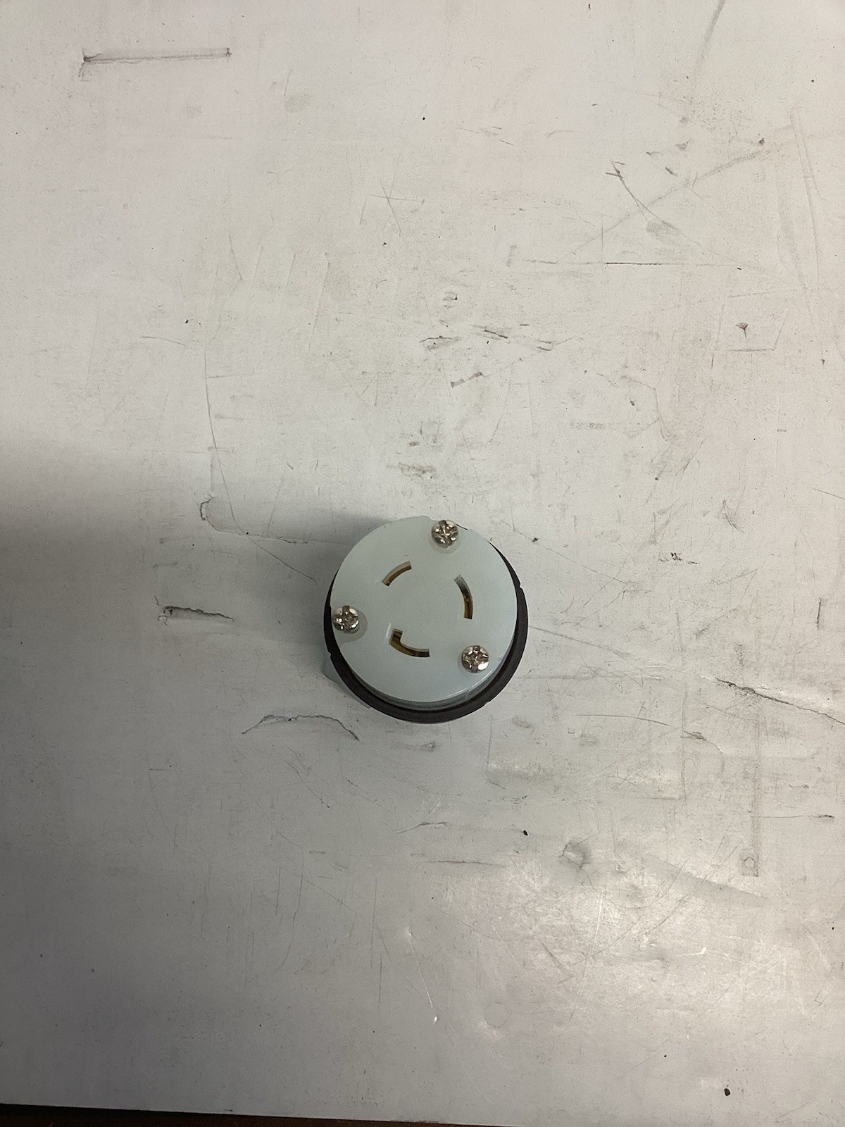 LEGRAND TUMLOK CONNECTOR L520-C or L520C H-115