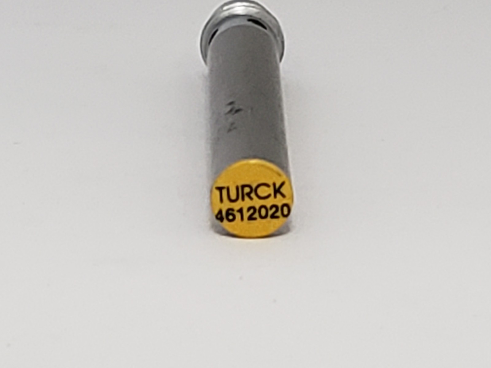 TURCK 4612020 INDUCTIVE SENSOR EMEDDABLE PNP N.O. 1 LED 3 PIN 10-30 VDC