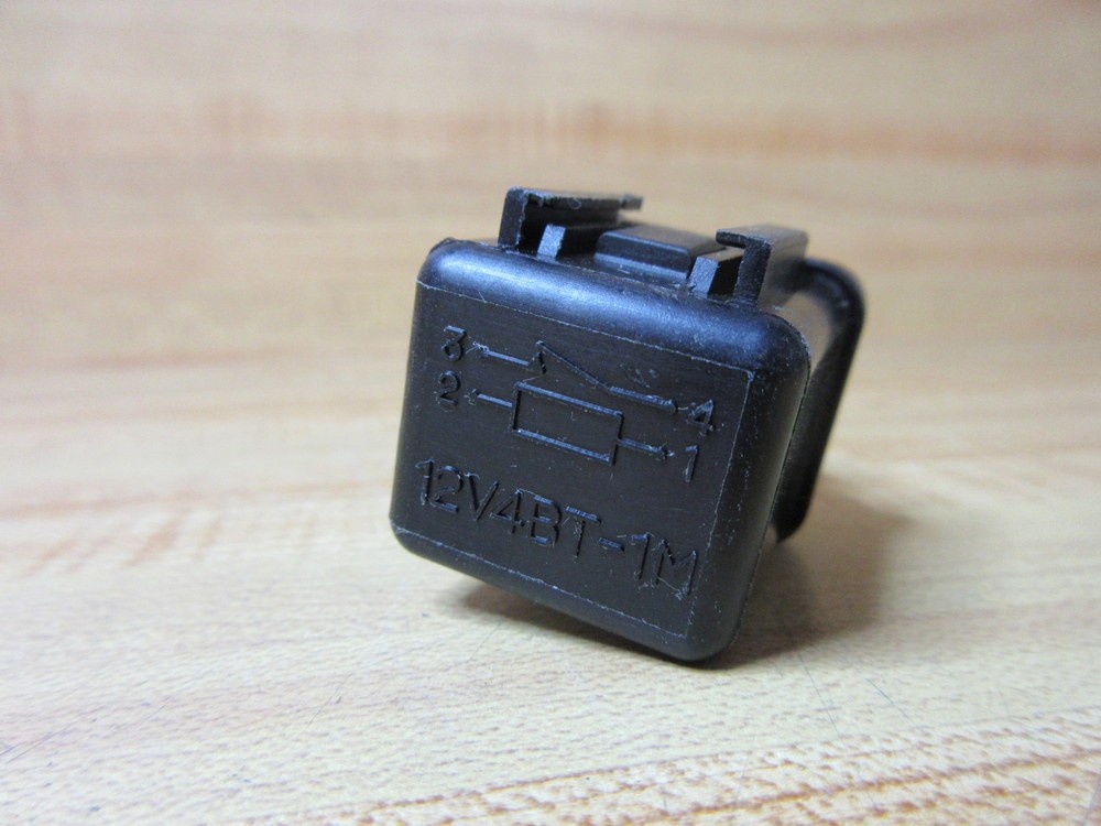 Part 12V4BT-1M Relay 12V4BT1M