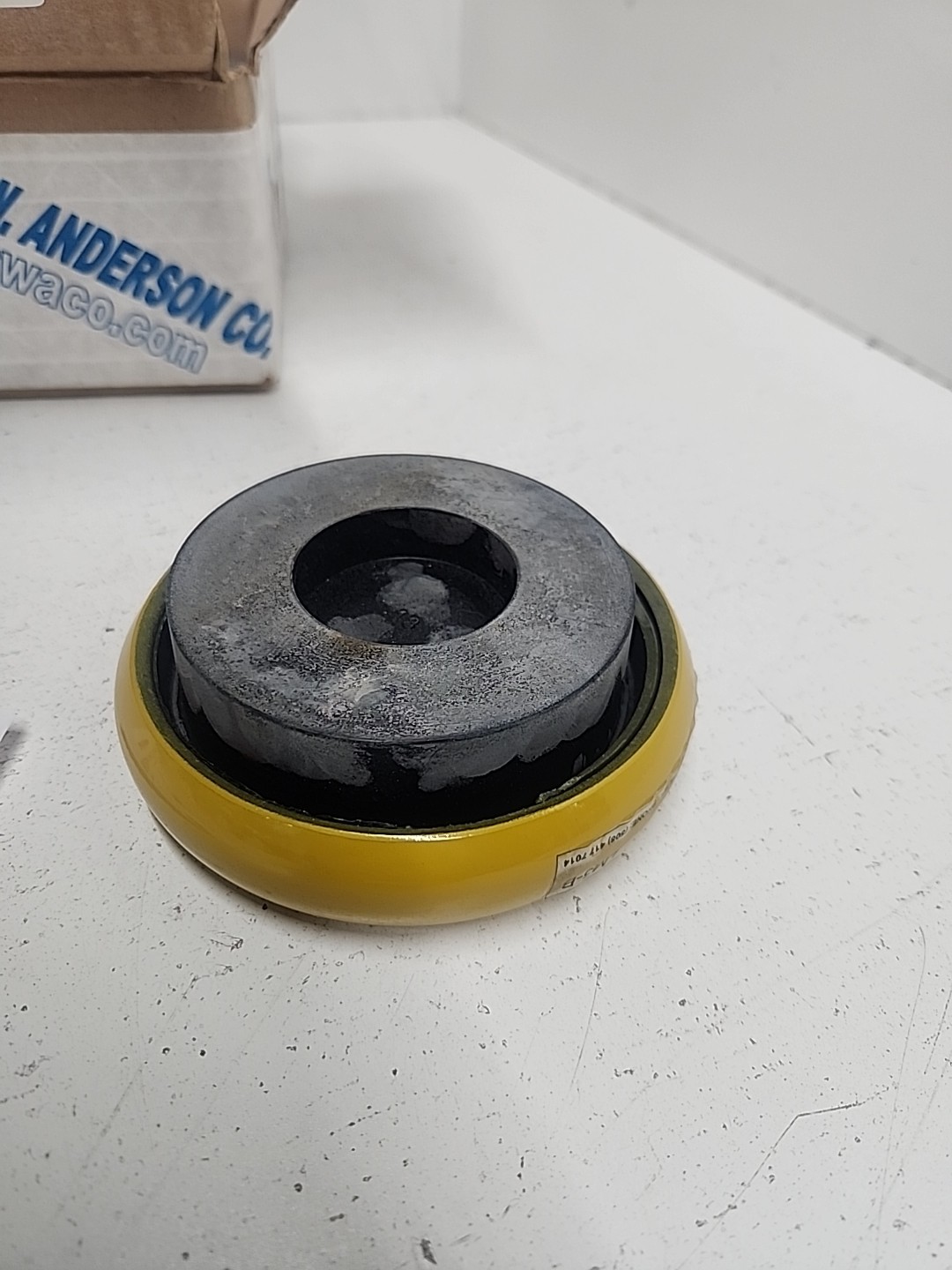 BARRY CONTROLS LM3-B LEVELING MOUNT – BARRYMOUNT, NO BOLT **NOS **