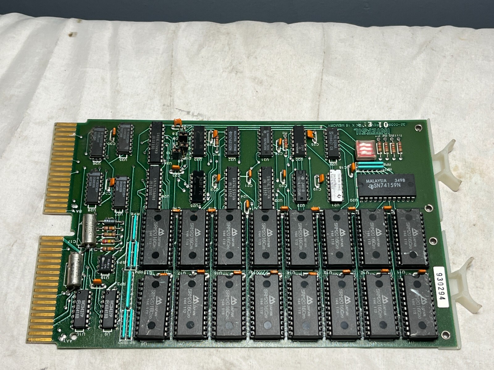 Intersil Circuit Board – 30-00355-01 REV. E 930294