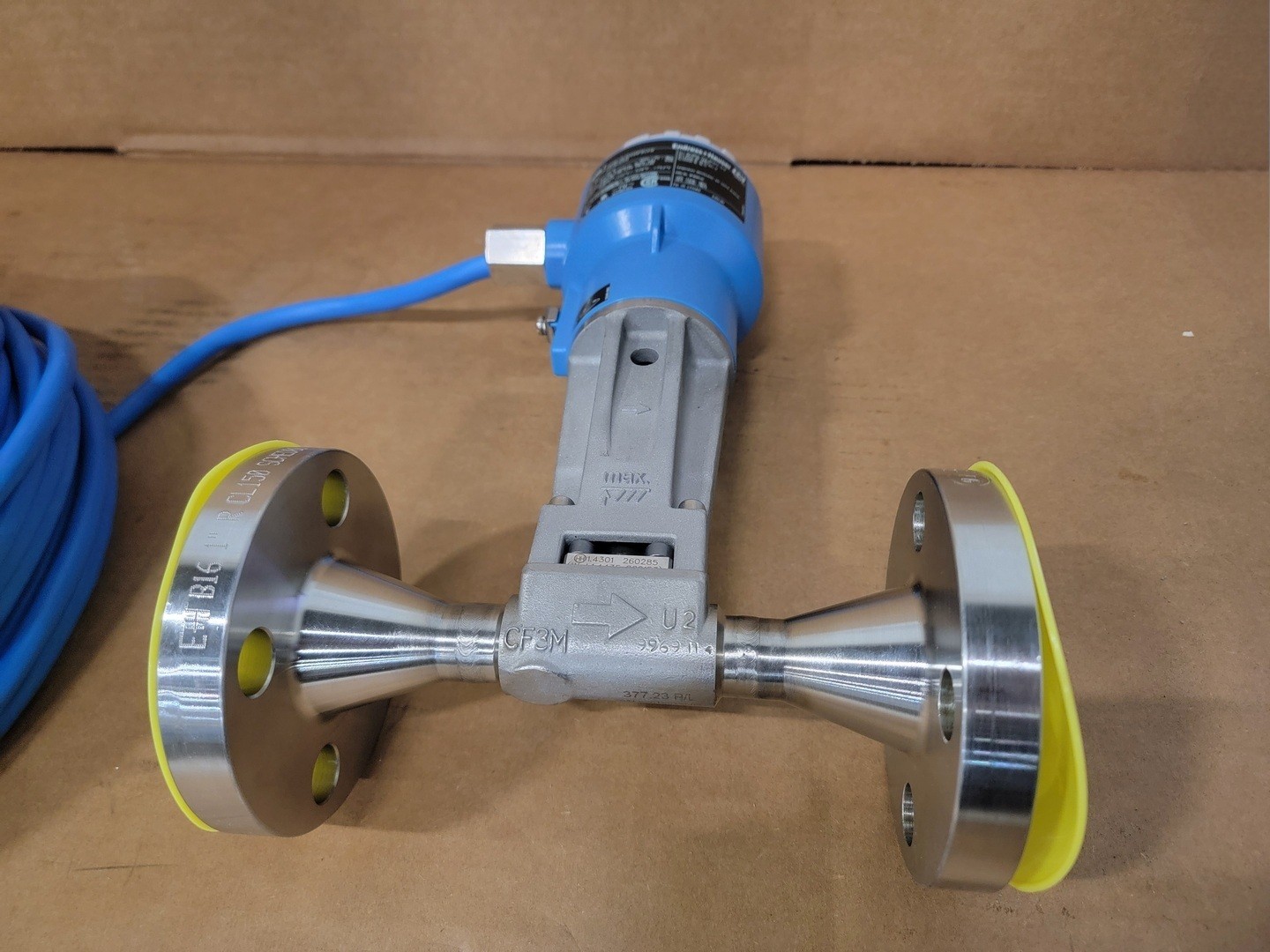 SURPLUS NEW ENDRESS+HAUSER 72FRF 72FRF-SL1DA5NFB4AW Vortex Flowmeter, E+H
