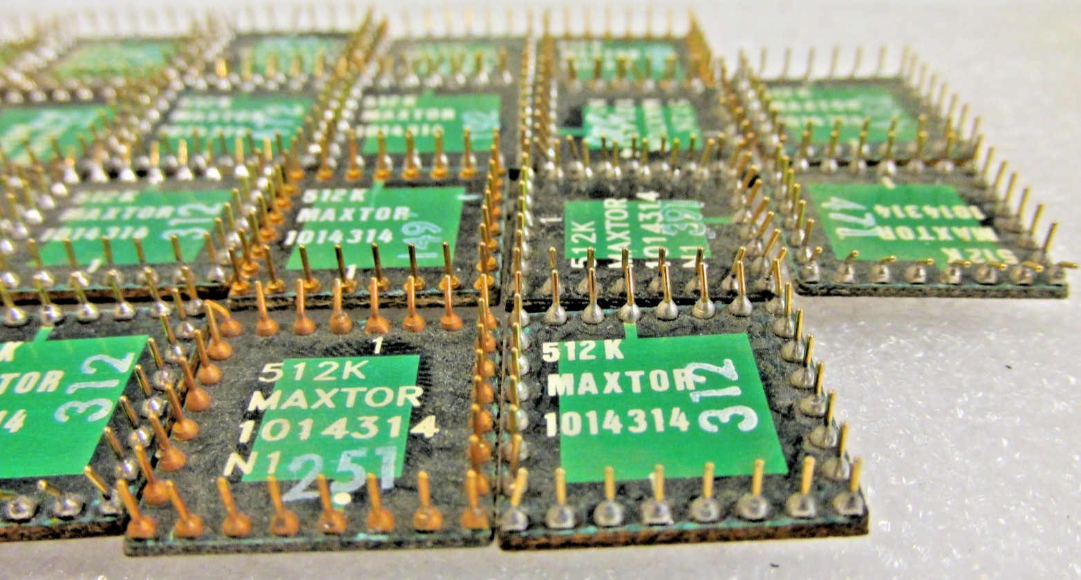 Lot of 34 MAXTOR PROMs Gold top and legs – Scrap for Gold Recovery.