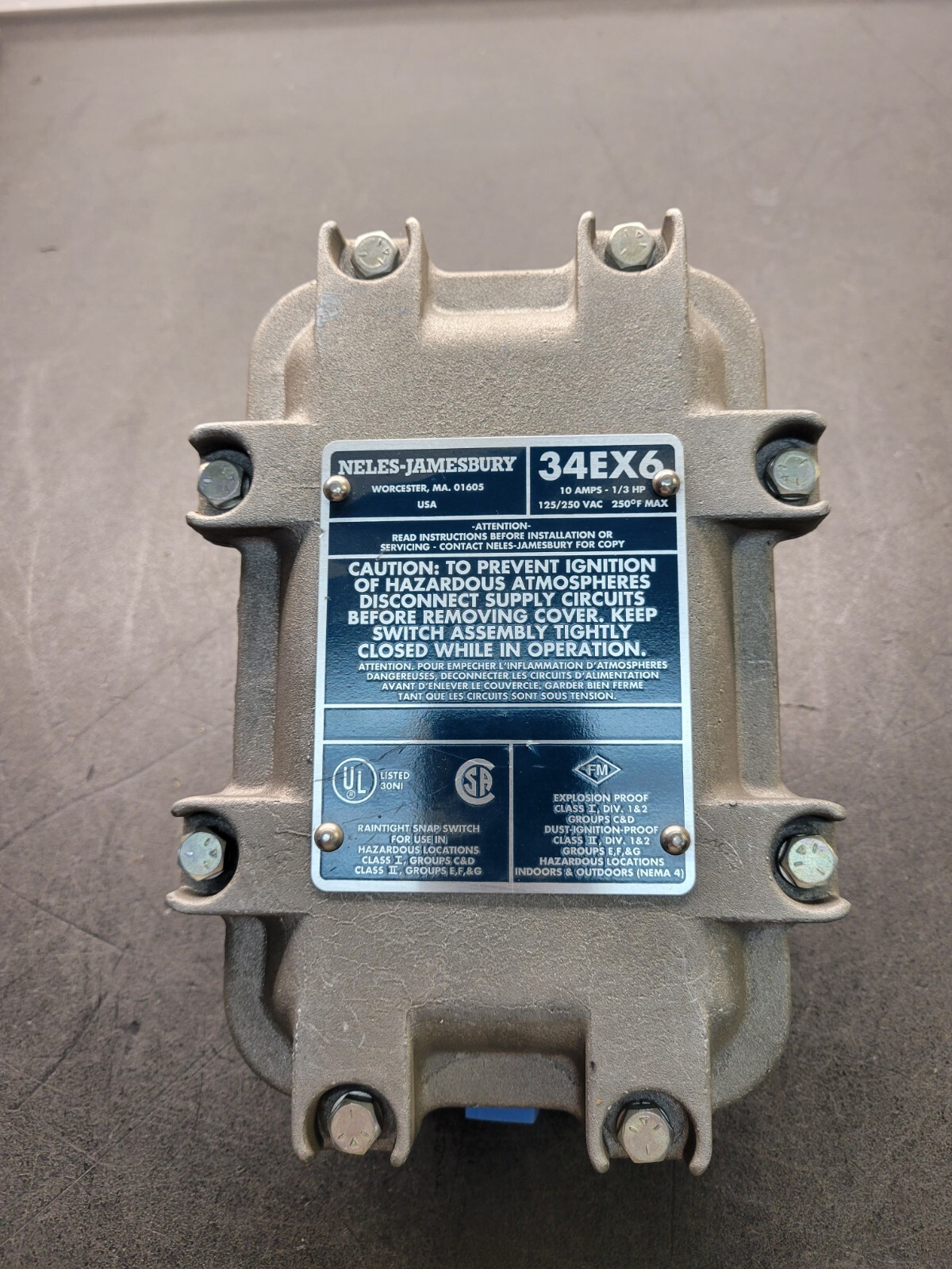 Neles-Jamesbury 34EX6 Raintight Switch.