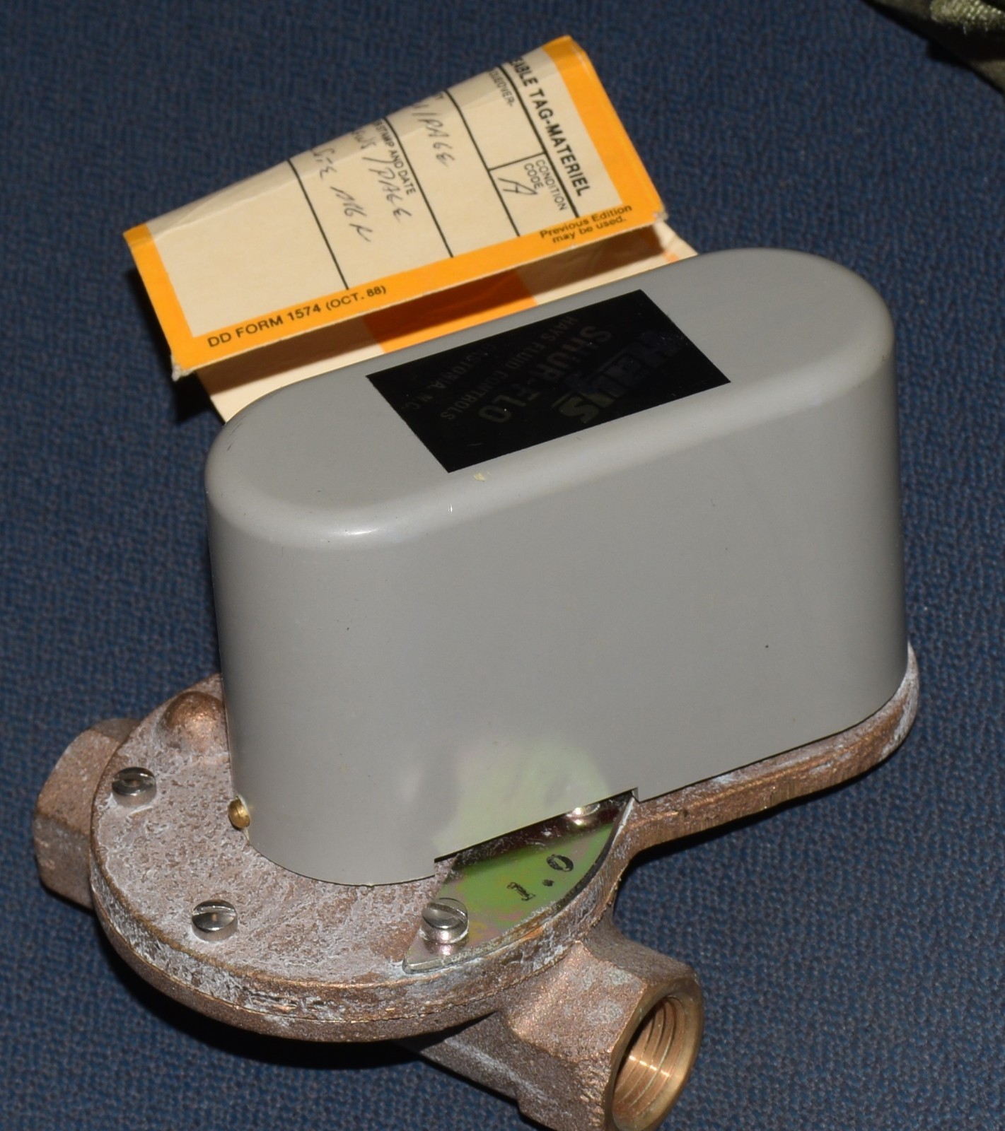 Hays Fluid Controls 2600-1211 1.0 GPM Shur-Flo Flow Valve Switch