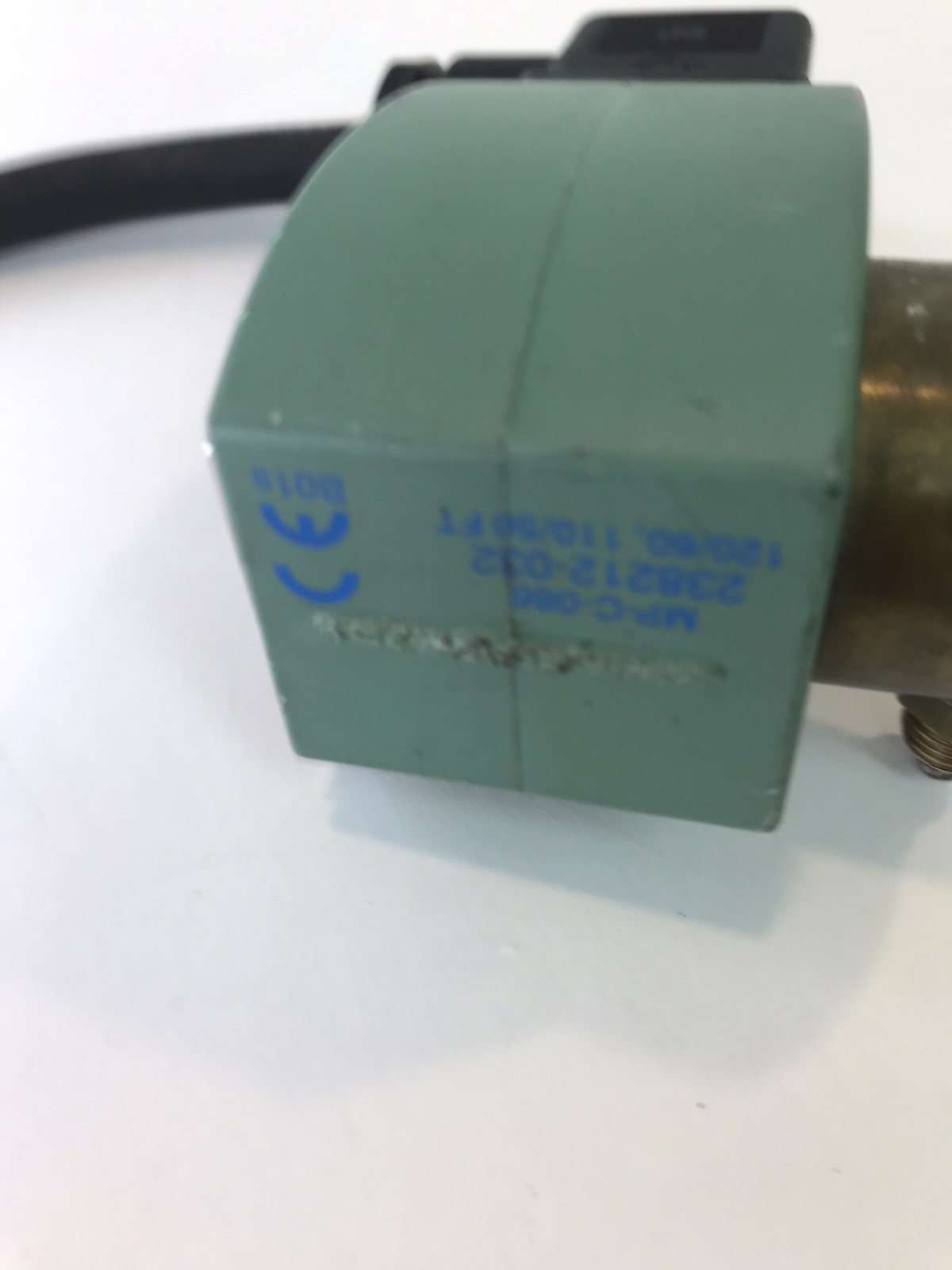ASCO 8262G2 SOLENOID VALVE 1/8 Untested See Pictures