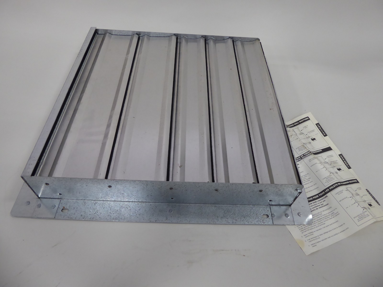 TPI Corp 07985602 18″ Wall Shutter CES-18G 556-GST