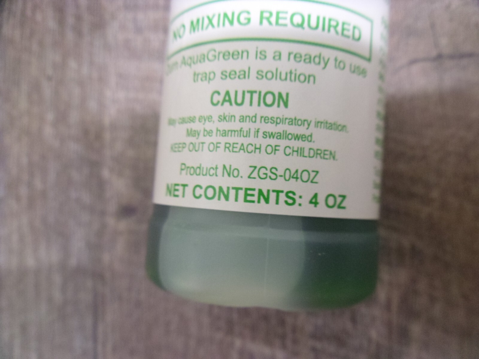 7 ea Zurn ZGS-04OZ, AquaGreen Waterless Urinal No-Mix Liquid Trap Seal D3
