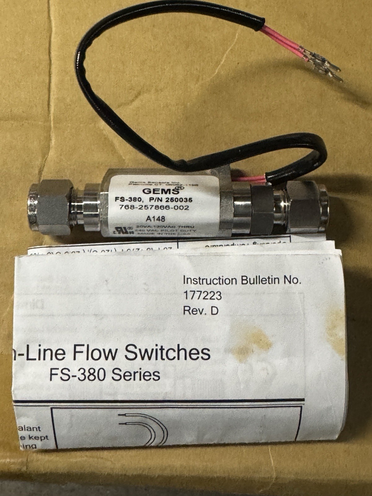 Gems Sensors Fs-380/ 250035 / 3/8″ Liquid Flow Switch/ 0.15 Gpm/ New In Box
