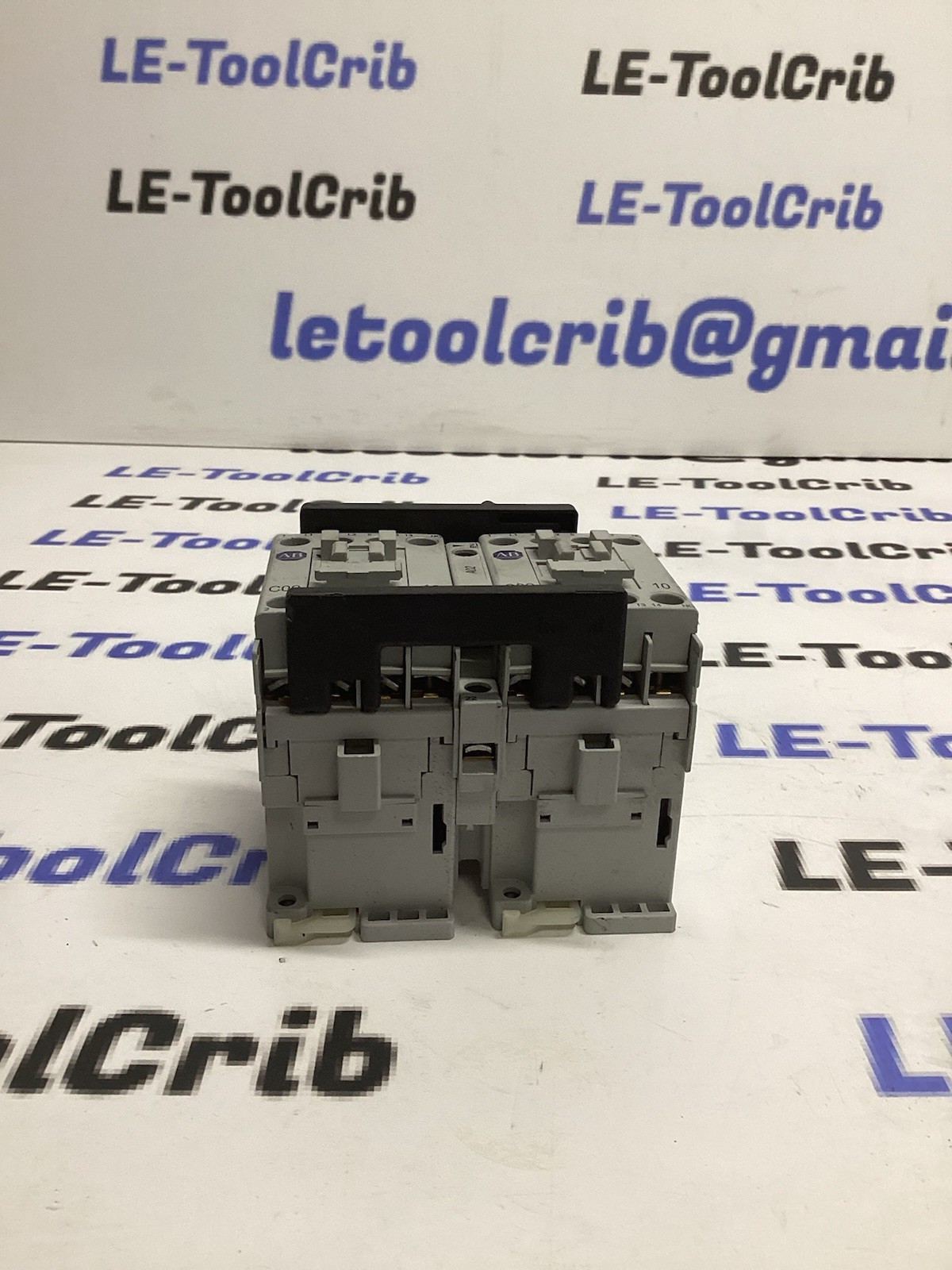 ALLEN-BRADLEY 104-C09EJ22 Ser B REVERSING CONTACTOR W/ 100-C09E*10 Ser A I-931