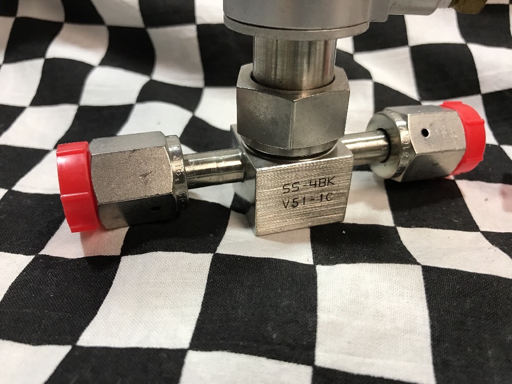 Lot Of 2, SWAGELOK Bellows Sealed Valve, SS-4BK-V51-1C & SS-4BK-V51-1O, #128B7