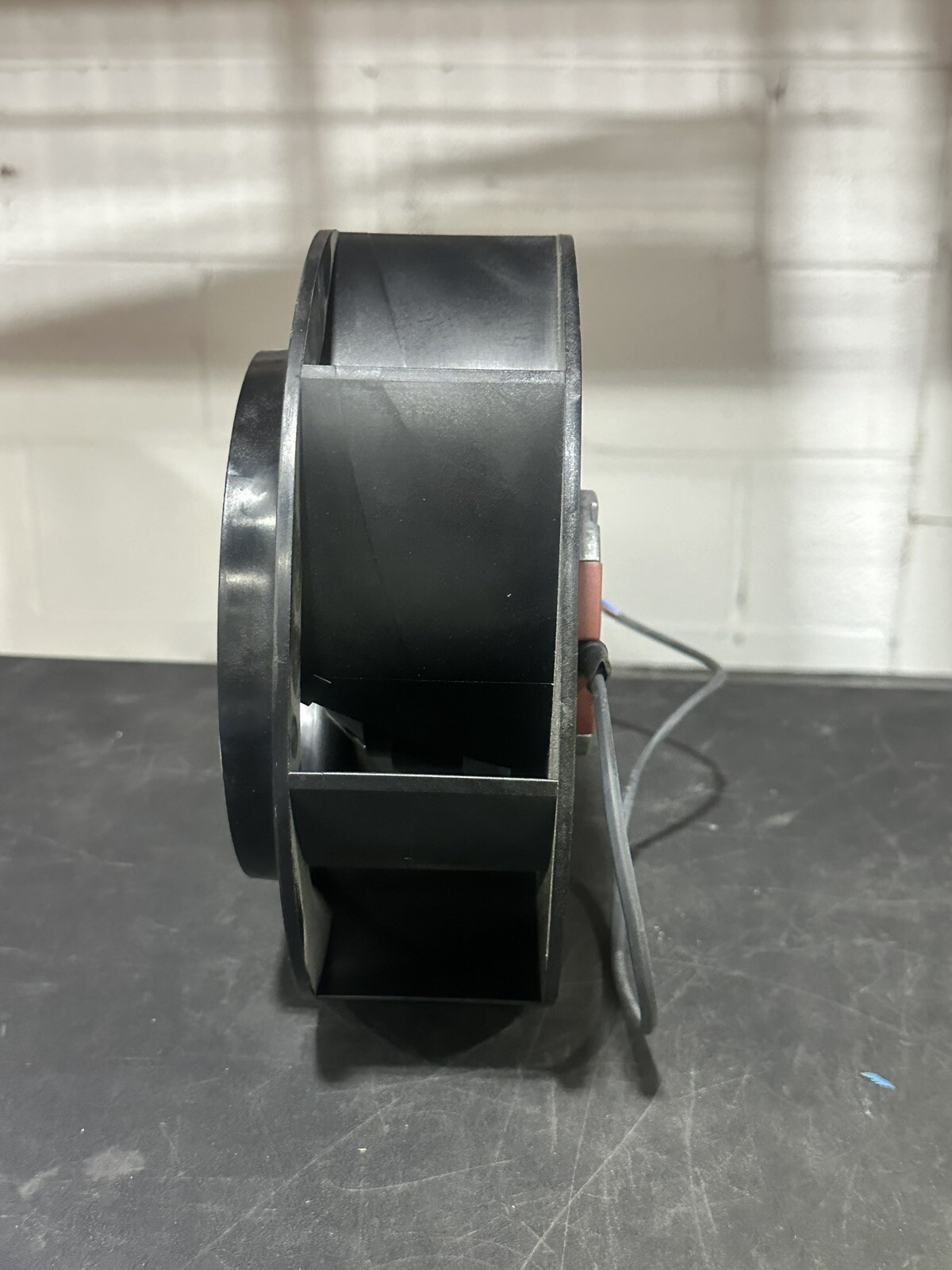 ebm-papst R2E225-BD40-21 Fan Motorized Impeller – 115VAC – Round – 225mm Dia …