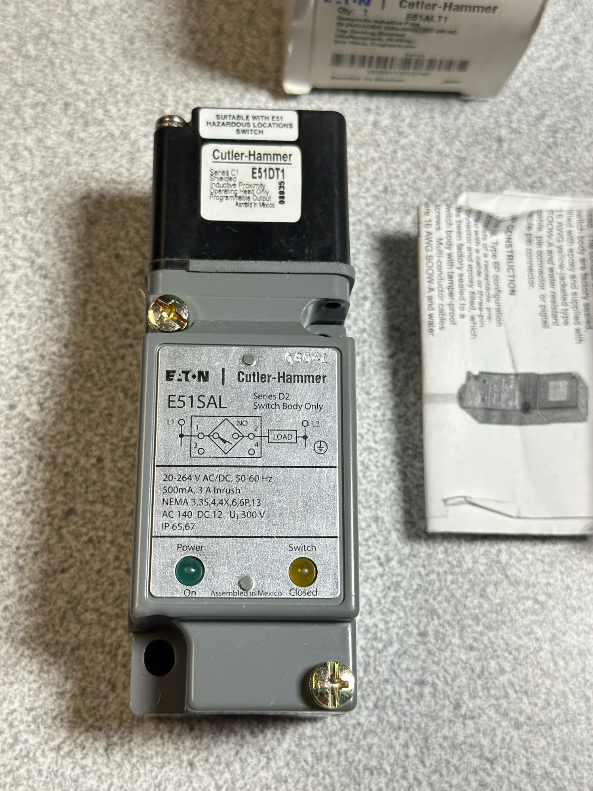 NEW EATON E51ALT1 COMPOSITE INDUCTIVE PROXIMITY SENSOR TOP SENSING SHIELDED