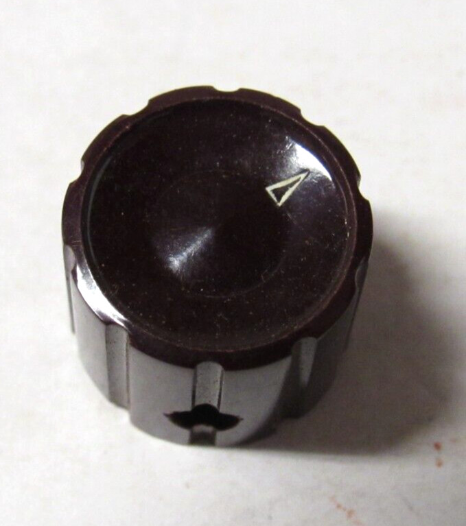 HP Hewlett Packard Equipment Brown Knob 1/8 inch Shaft With White Pointer
