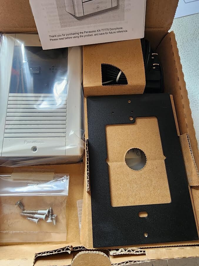 PANASONIC KX-T7775 DOOR PHONE. 6 MONTH WARRANTY NO COST. NEW.