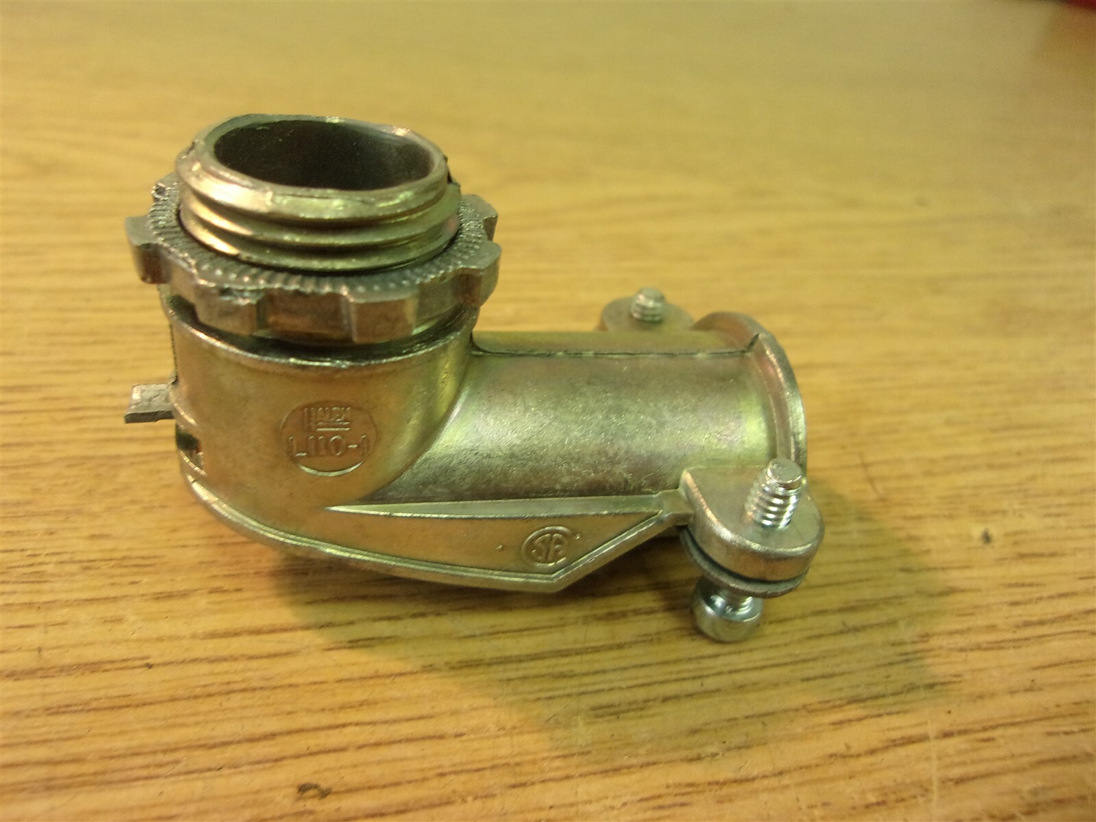 NEW Halex L110-1 Squeeze Clamp Connector *FREE SHIPPING*