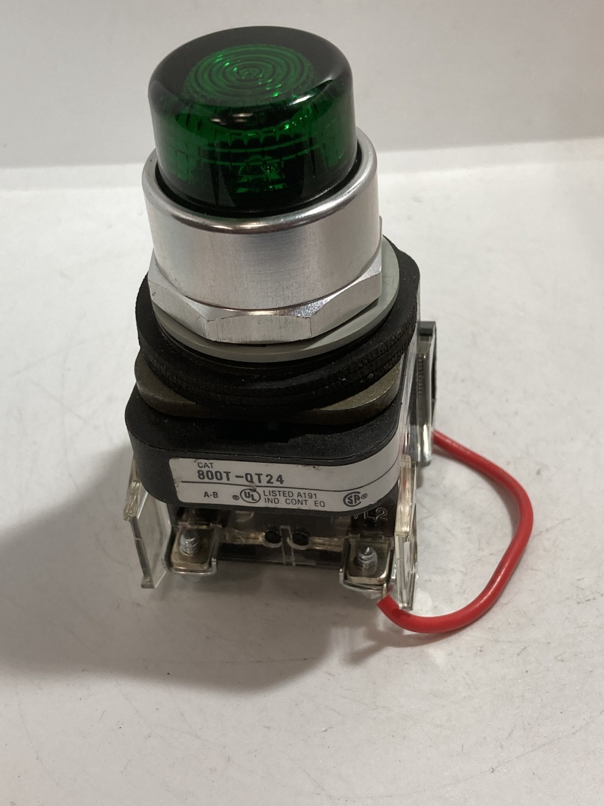 ALLEN BRADLEY 800T-QT24G PUSH TO TEST 24VAC/DC GREEN INO/1NC SERIES T NNB