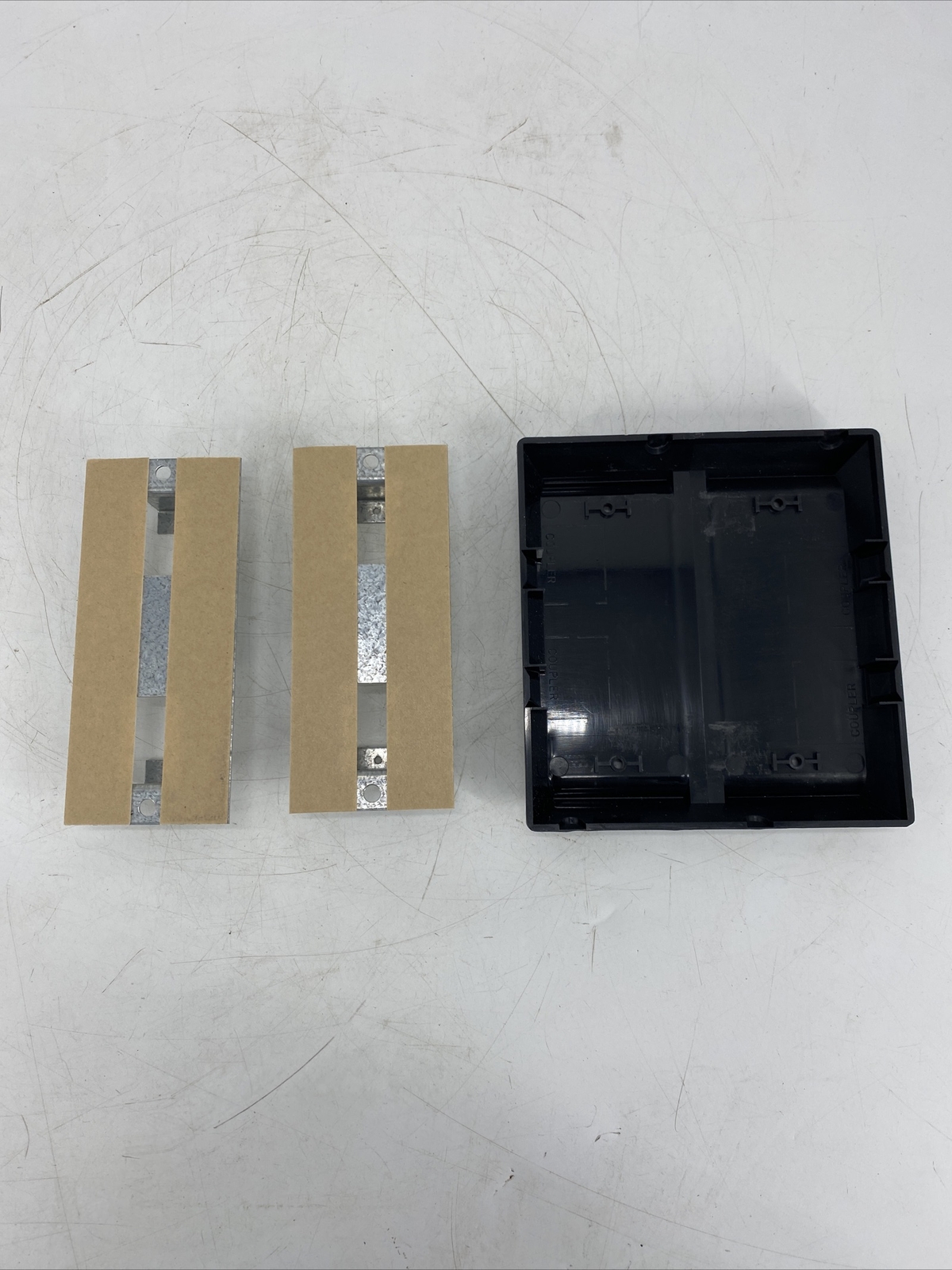 Tyco Electronics 555287-1 Undercarpet Telephone System Dual Tele Floor Kit
