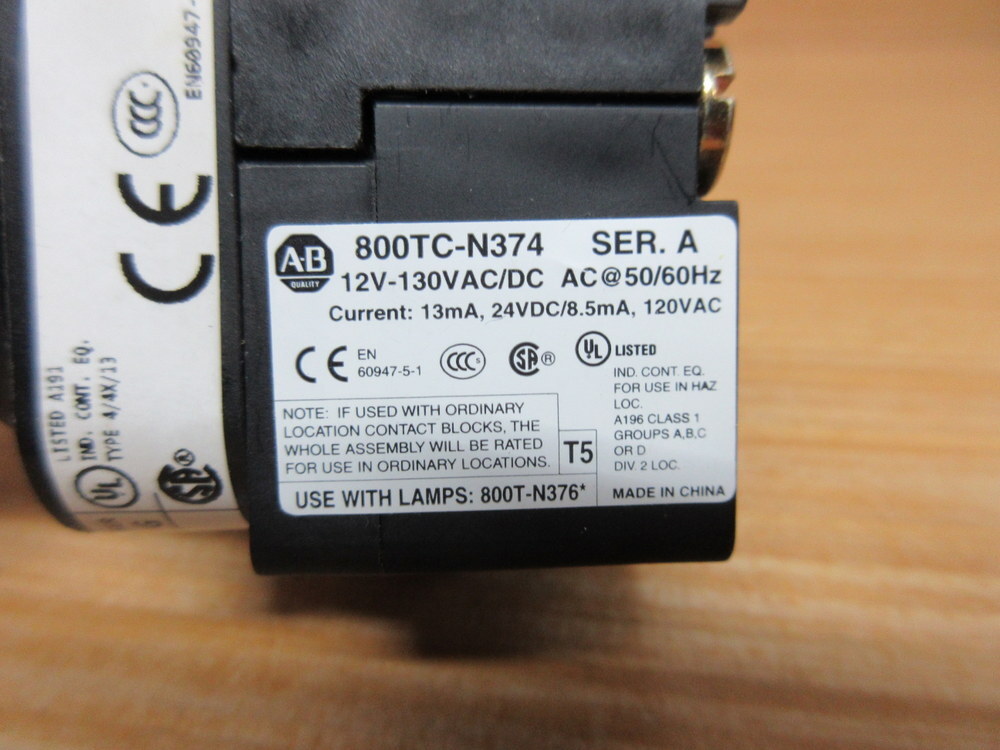 Allen Bradley 800H-QRBH2B Push Button W/800TC-N374,800T-XA