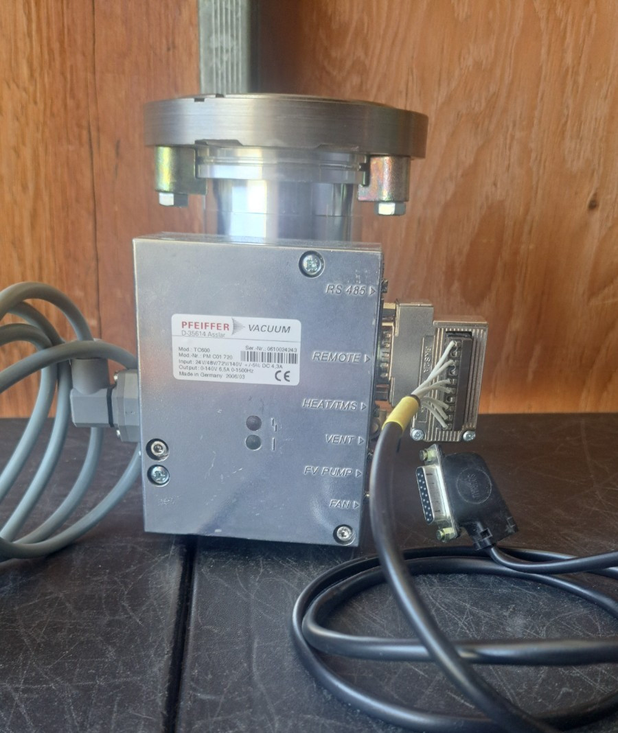 PFEIFFER VACUUM TMH 071P, 3P PM P02 800 G TURBO w/TC600 Controller PM C01 720