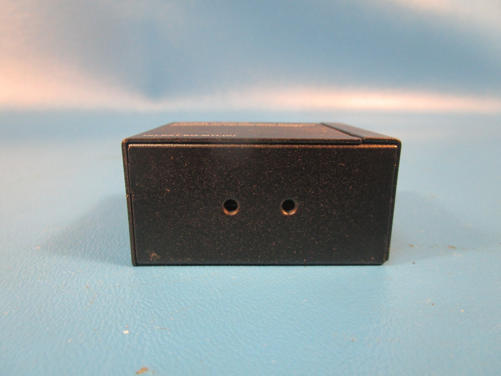 Monoprice HH-EXT-EQ-MTL(C), HDMI Active Equalizer Repeater