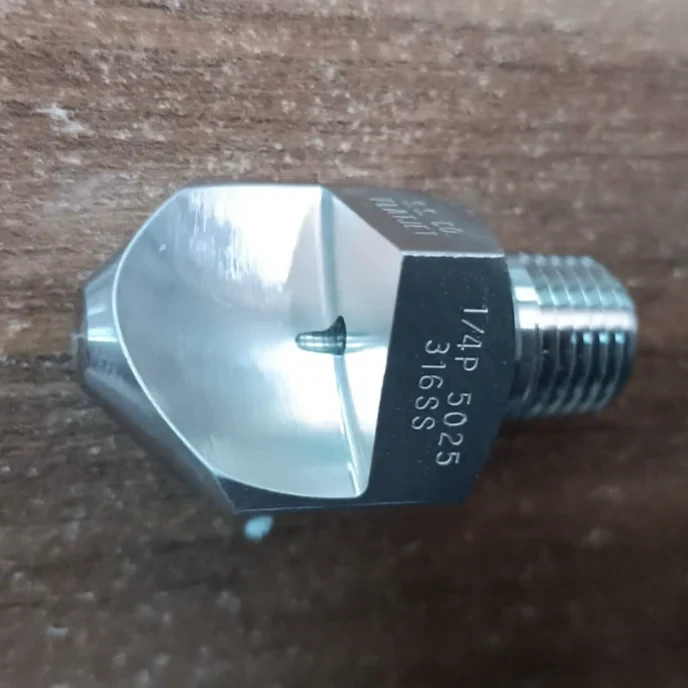 Spraying Systems 1/4P-316SS5025 Flatjet Nozzle 1/4″ Stainless Steel CUSTOMS INCL