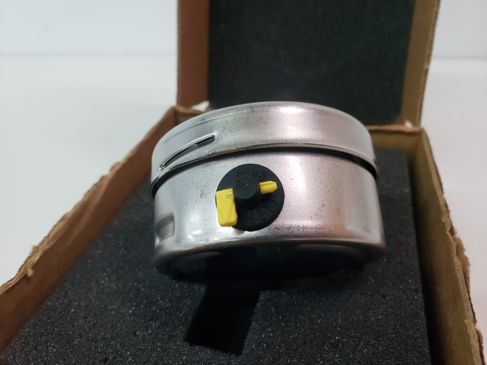 UNUSED – Swagelok PGI-63B-NG60-LAQX Pressure Gauge 60psi
