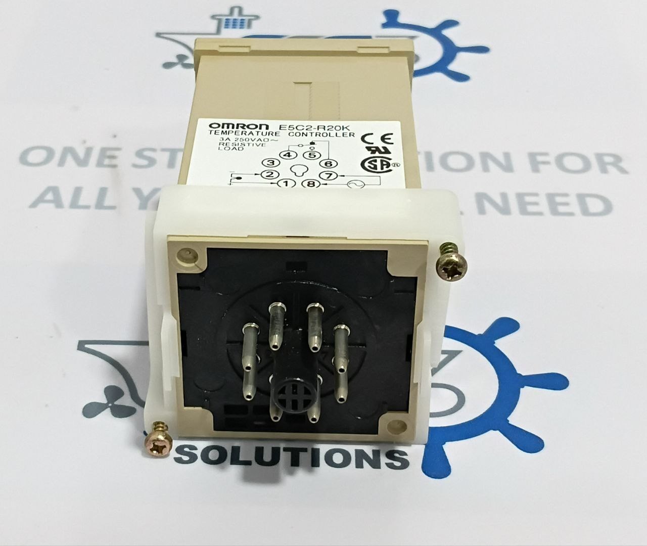 Omron E5C2-R20K Temperature Controller 0 to 200°C Volt 100/110/120V AC