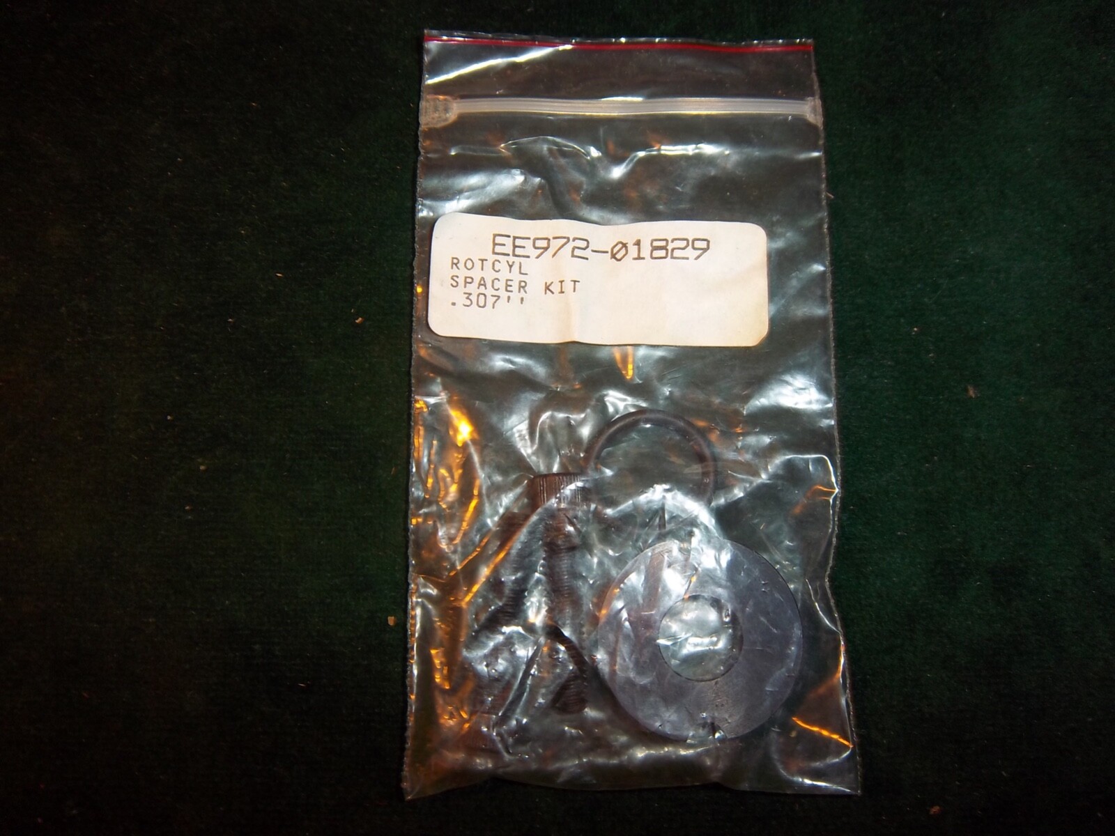 DANAHER CONTROLS Spacer Kit EE972-01829 ROTCYL- .307″- New in Pkg ~ Aisle X
