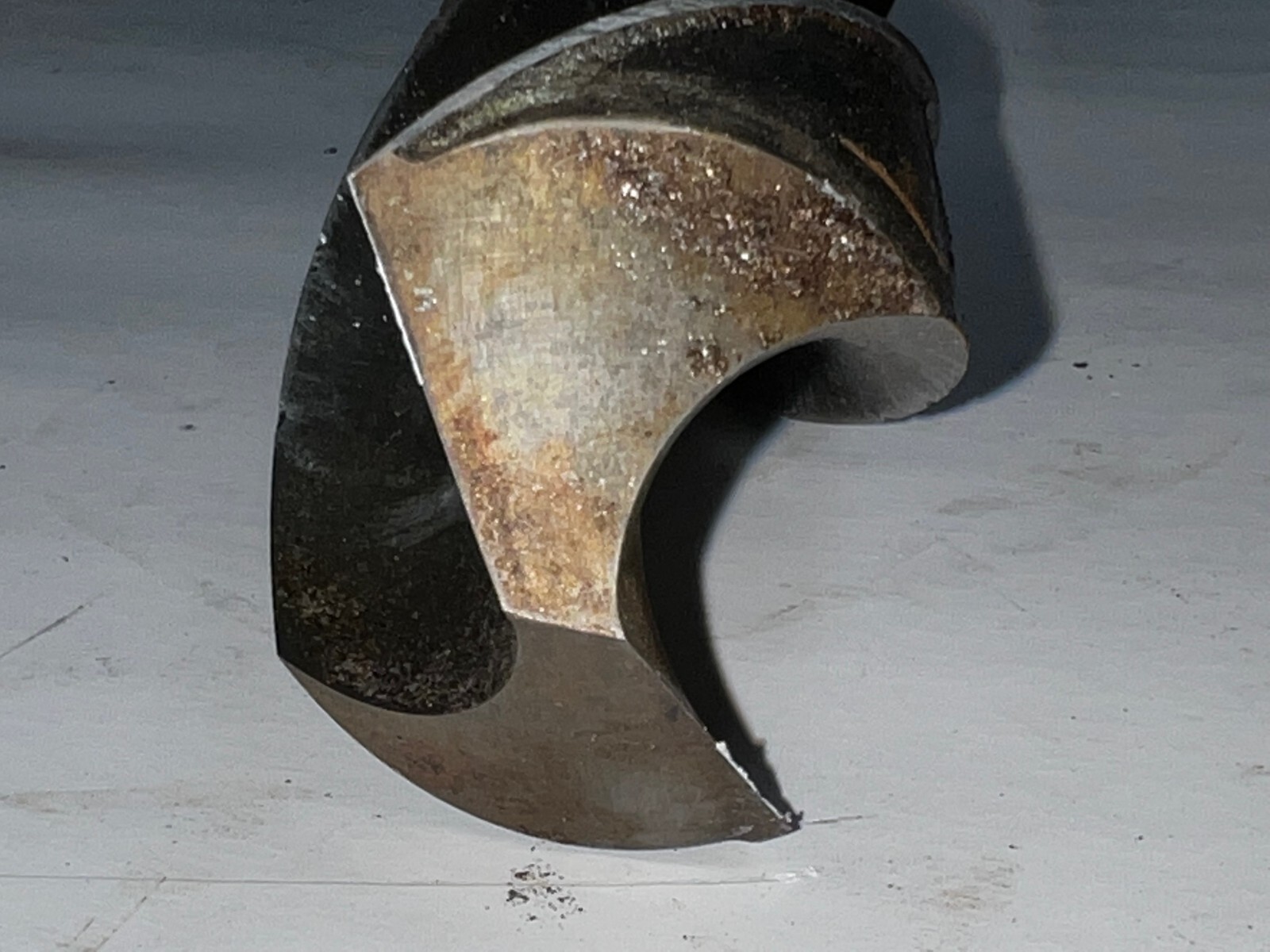 CLEVELAND MORSE TAPER SHANK DRILL BIT MT4 1-13/16″ CUT 10-7/8″ LOC 16-1/2″ OAL