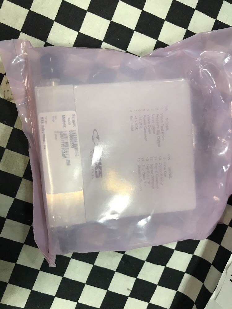 MKS Type 649, Mass Flow Controller, 649A11T51CADR, N2, 50 SCCM, 10 TORR #1374B2