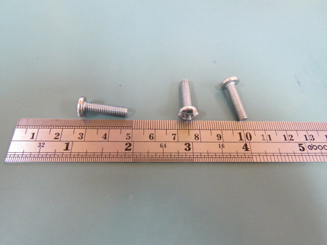 McMasters carr 90272A831 Qty of 97 per Lot Steel Pan Head Phillips Screws, 10-3