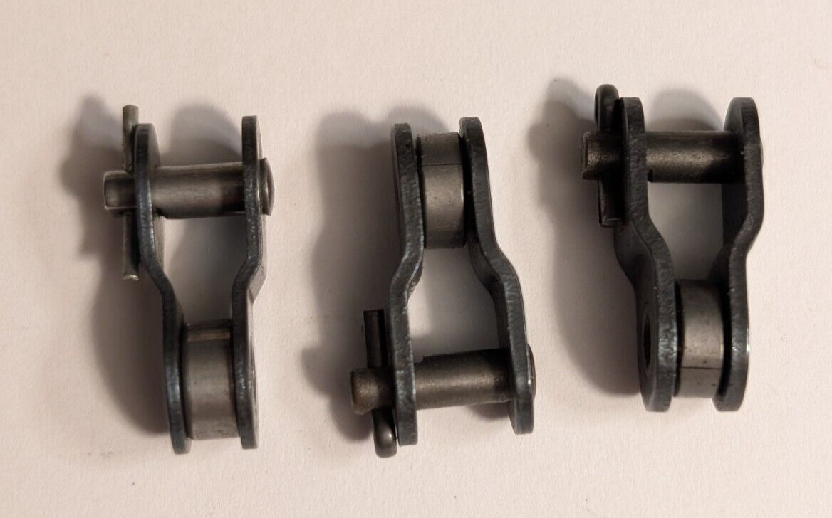 #410 A.N.S.I Offset Link 1/2″x1/8″ Quantity (3)