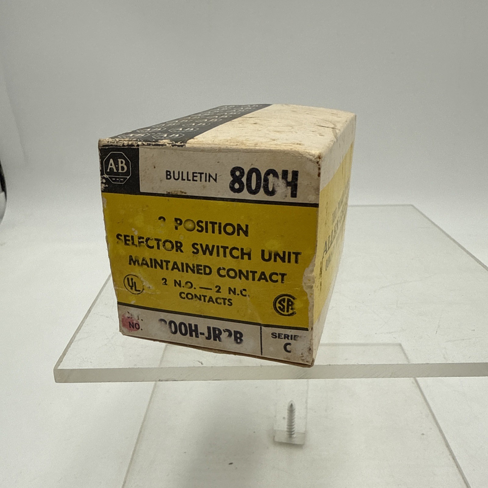 Allen Bradley 800H-JR2B Selector Switch 800HJR2B Series C NOS