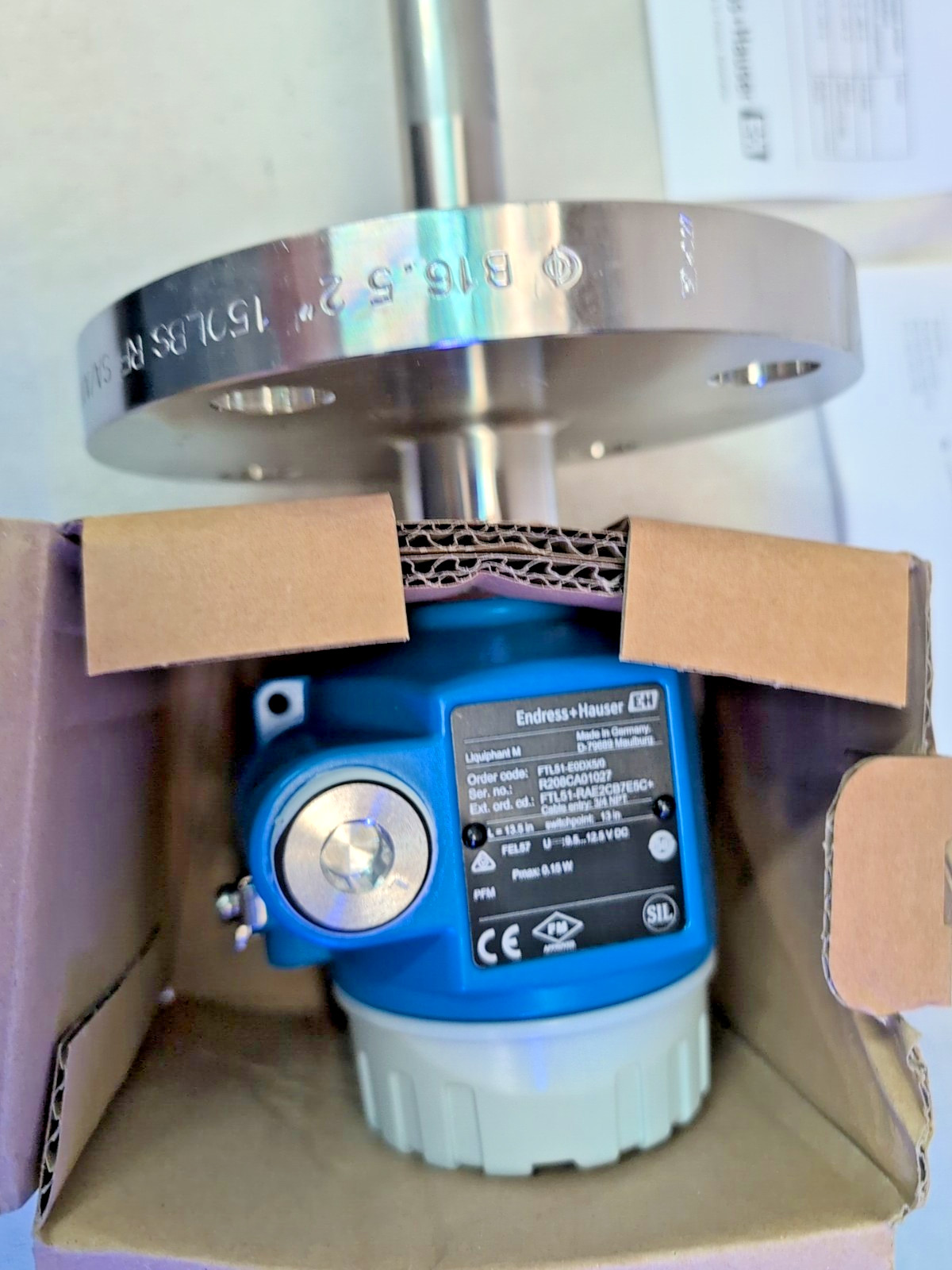ENDRESS HAUSER LIQUIPHANT M FTL51-E0DX5/0 13.5IN, LEVEL SWITCH VIBR