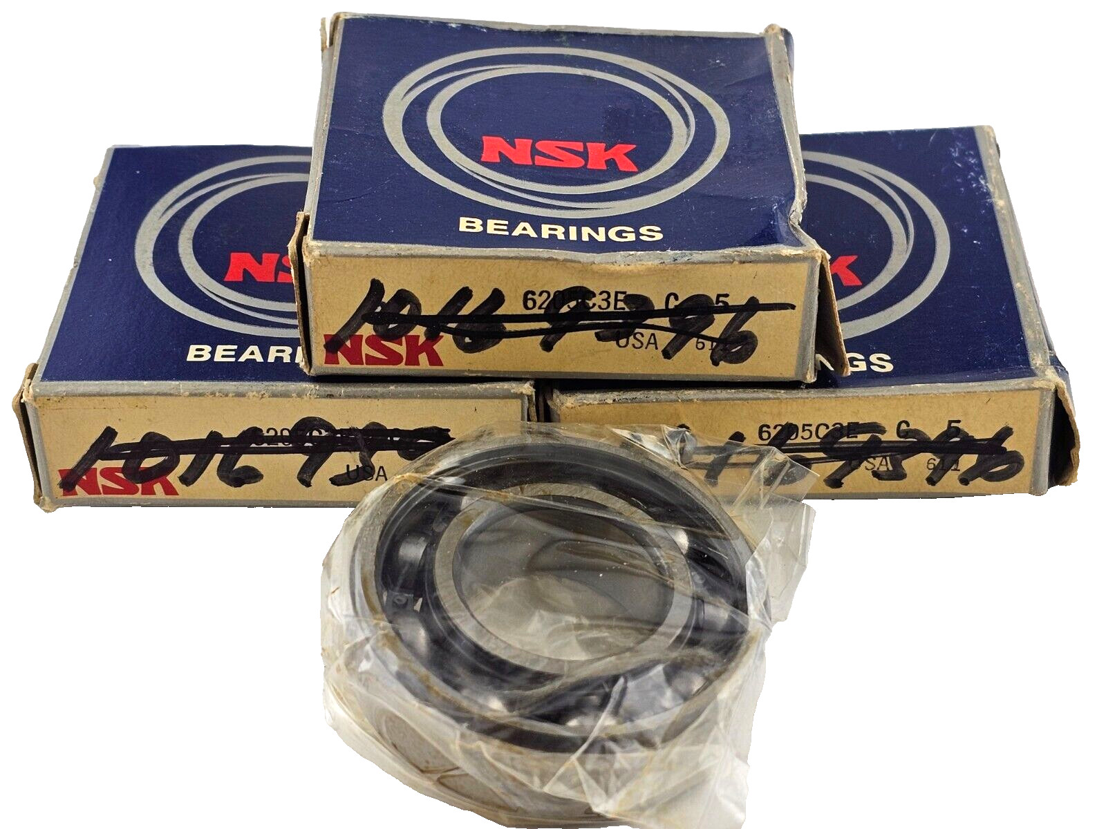 NSK Bearings 6205C3E-C5 Deep Groove Bearing, 25x52x15mm 6205C3E Lot of 3 NEW