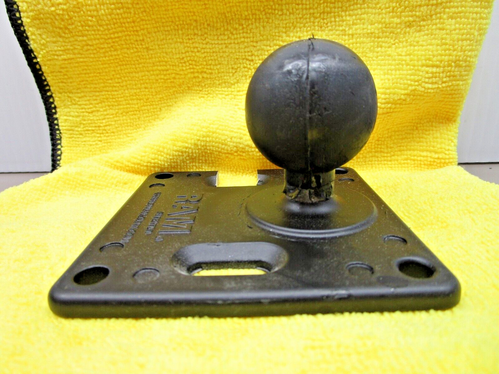 RAM Mount RAM-2461U 75x75mm VESA Plate with Ball C-Size RMR-D-176-1 *Modified*