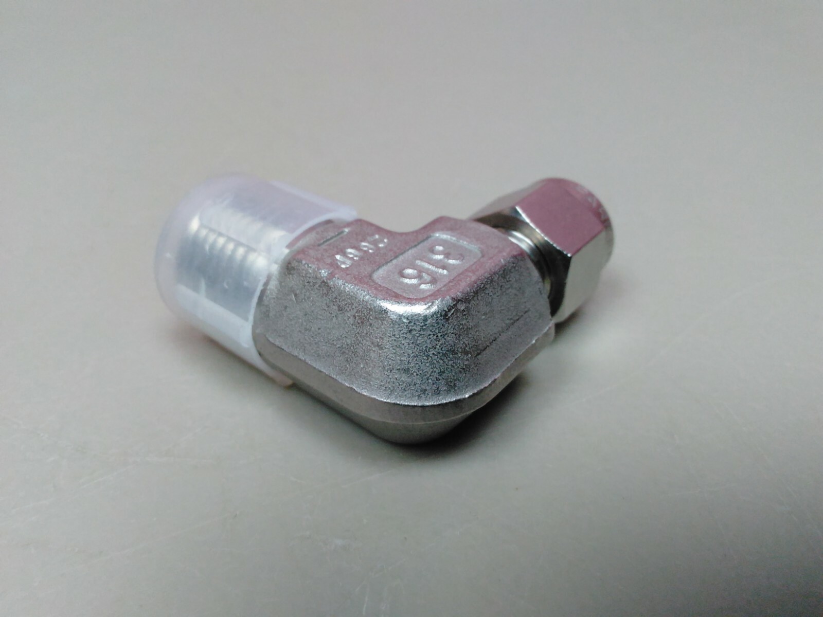 Parker 316 Stainless Steel Connector Fitting 1/4″ Compression Tube 3/8″ Male NPT