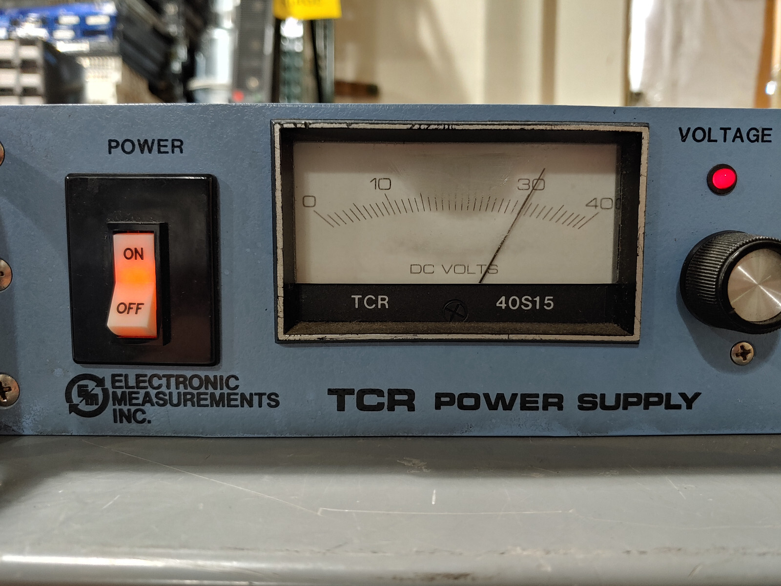 ELECTRONIC MEASUREMENT TCR40S154 0-40VDC 15A Variable TCR Power Supply