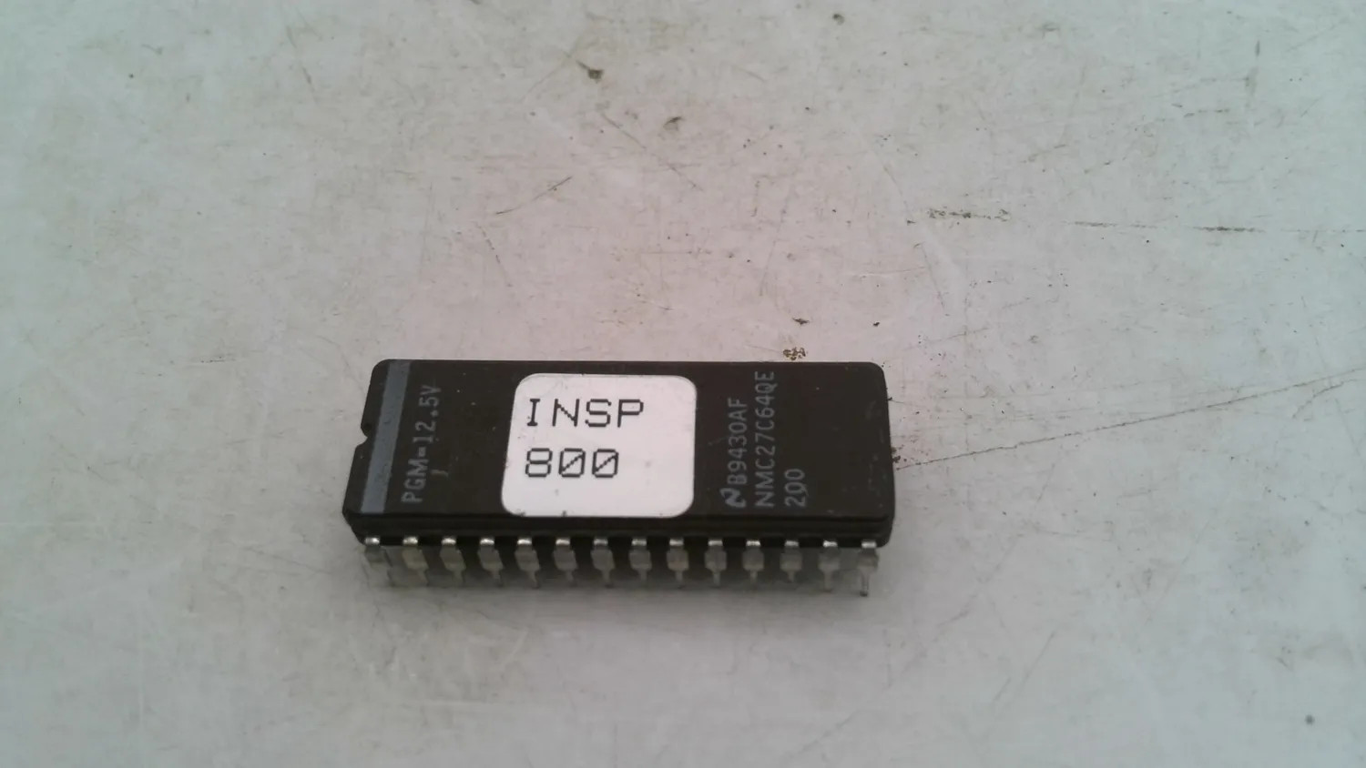 NATIONAL SEMICONDUCTOR NMC27C64QE 8MB EPROM IC DIP