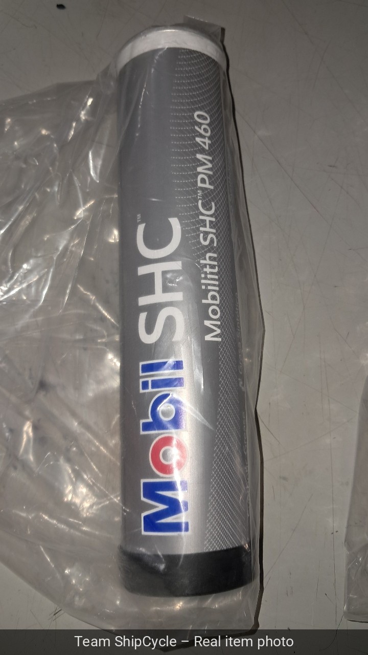 U70228 MOBIL 122112 Mobilith SHC 100Synthetic Grease134oz PK 6 G1N